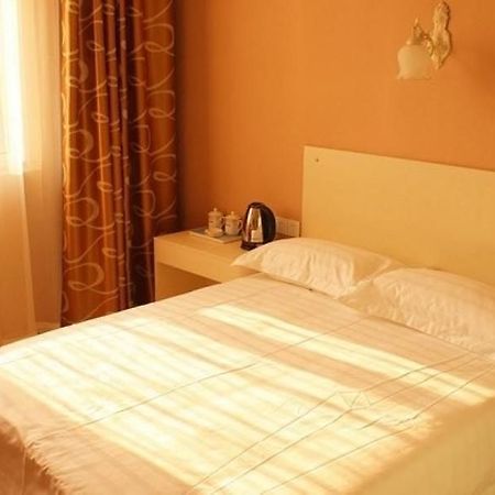 Luoyang Love Me Fashion Hotel Luoyang (Henan) Exterior photo